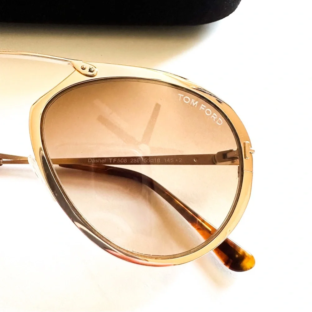 Tom Ford Dashel TF508 Aviator Unisex Sunglasses in Rose Gold EUC